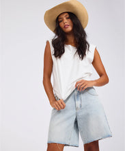 Load image into Gallery viewer, Jackson Mid Waist Wide Leg Denim Shorts - Blue Latte