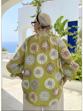 Load image into Gallery viewer, Tropical Print Shirt - Pistachio