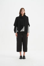 Load image into Gallery viewer, Classic Trouser - Black