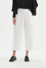 Load image into Gallery viewer, Classic Trouser - Cream