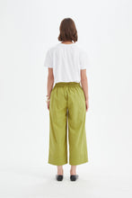 Load image into Gallery viewer, Classic Lyocell Pant -  Split Pea