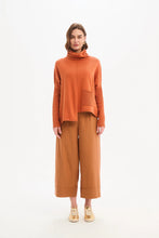 Load image into Gallery viewer, Roll Hem Pocket Knit - Amberstone