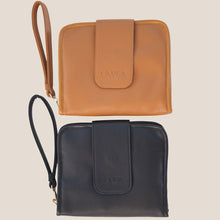 Load image into Gallery viewer, Lavea - The Vinny Wallet - Tan