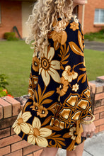 Load image into Gallery viewer, Patio Mini - Harvest Moon