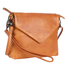 Load image into Gallery viewer, Winmalee Envelope Bag - Tan