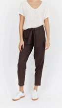 Load image into Gallery viewer, Tuscan Linen Pant - Truffle