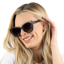 Load image into Gallery viewer, Soek Sunglasses - Eden Indigo