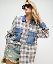 Load image into Gallery viewer, One Teaspoon Oversized Flannel Shirt - Blue/White

