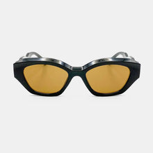 Load image into Gallery viewer, Lizzie Cat Eye Sunglasses - Black

