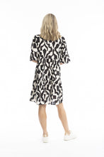 Load image into Gallery viewer, Maya V Neck Layer Dress -Bold Art Black
