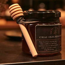 Load image into Gallery viewer, Chai Infused Hyper-Local Honey
