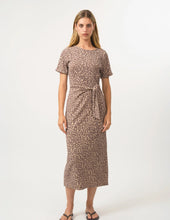 Load image into Gallery viewer, Tilly Dress Leopard
