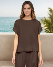 Load image into Gallery viewer, Linen Blend Top - Brown

