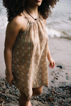 Load image into Gallery viewer, Kalsoy Mini Dress - Retro Funk
