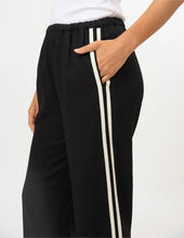 Load image into Gallery viewer, Peyton Pant - Black
