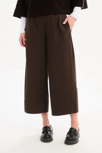 Load image into Gallery viewer, Classic Trouser - Chocolate
