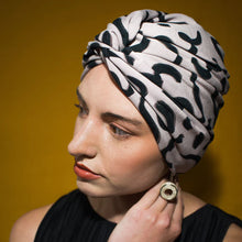 Load image into Gallery viewer, Squiggles Turban Hat
